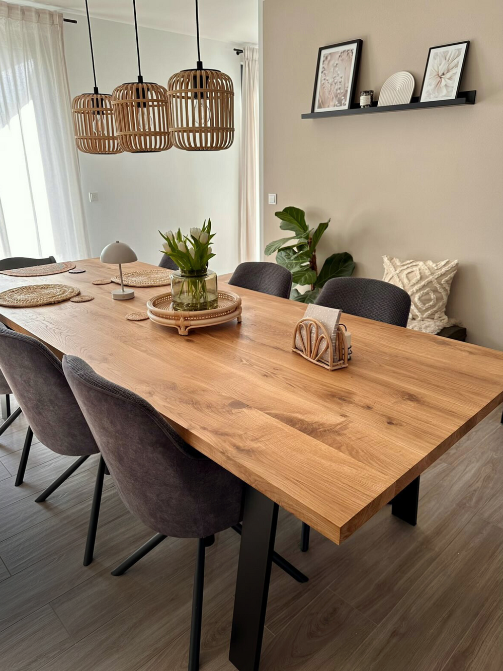 Massivholztisch 240cm x 100cm Tiempo U ohne Baumkante