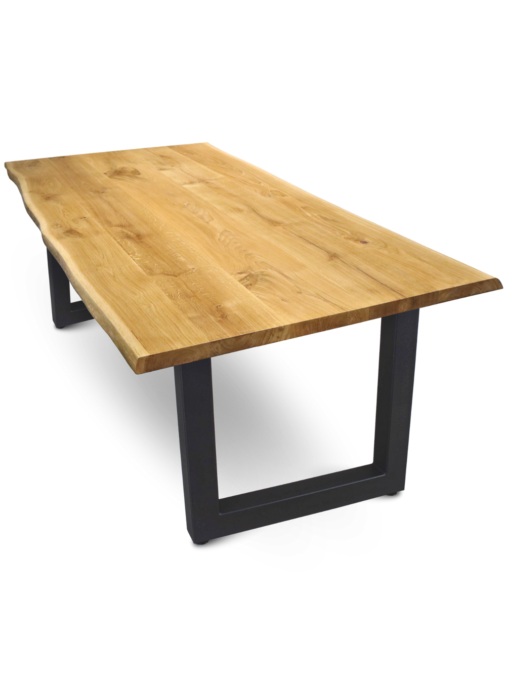 Massivholztisch mit Baumkante